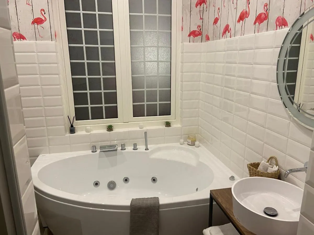 Romantic Apartment On Andriivskyi Kiev